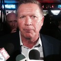 Kasich makes a stop in Illinois